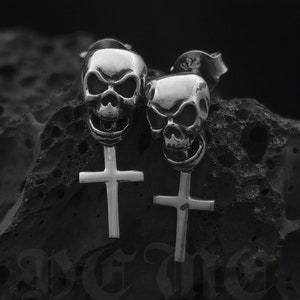 Skull cross Earrings//Handmade jewelry//S925 Sterling silver//Custom  Earrings//punk gothic goth biker mens//Gift for her him