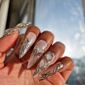 Heartache - Press-On Nails | valentines day winter ice gems opal chrome metallic silver heart 3d charm