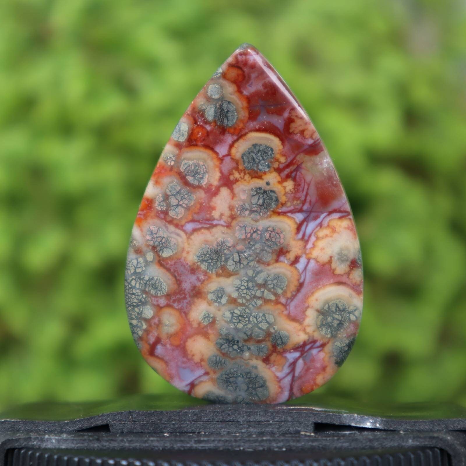 Malachite Gemstone,Mohs scales of mineral hardness,Agate crystal