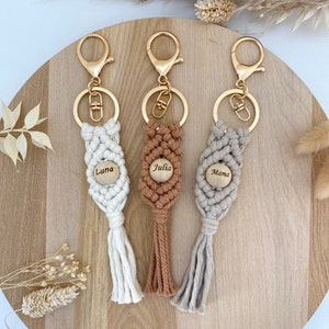 Macrame keychain personalized with engraving | Trailer | Bag charm |