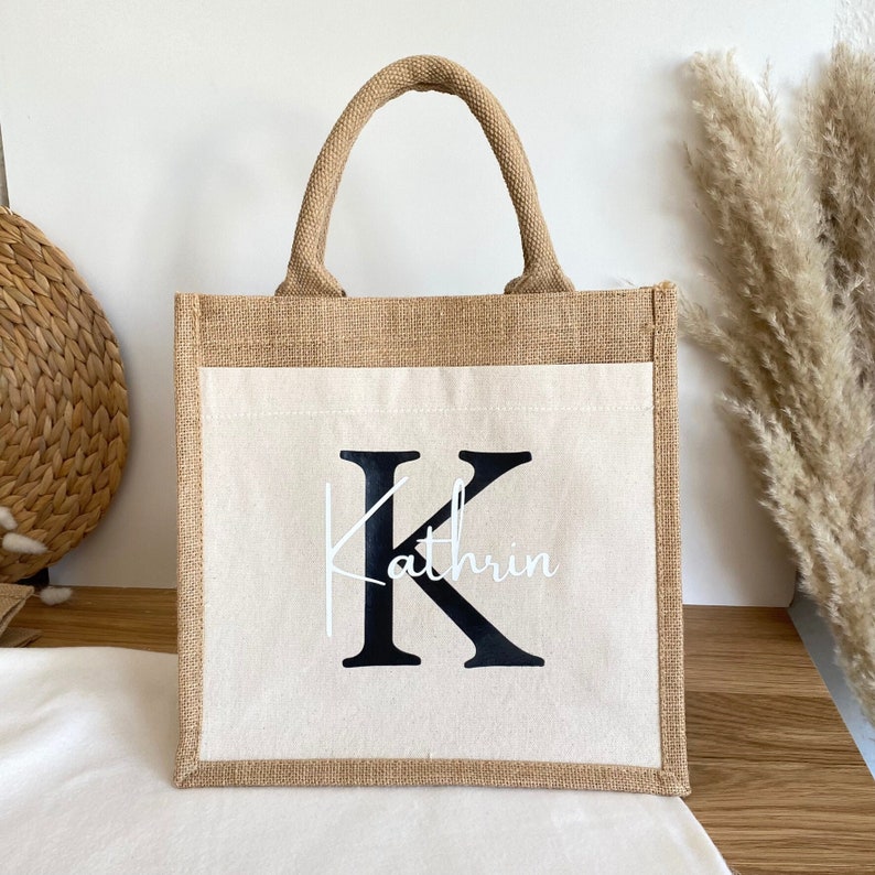 Personalized jute bag with initial and name Shopping bag Market bag Beach bag Gift wife mom girlfriend Birthday image 1