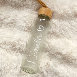 Trinkflasche personalisiert Wasserflasche Bambusdeckel Glasflasche Name Geschenkidee Geburtstag Bild 8