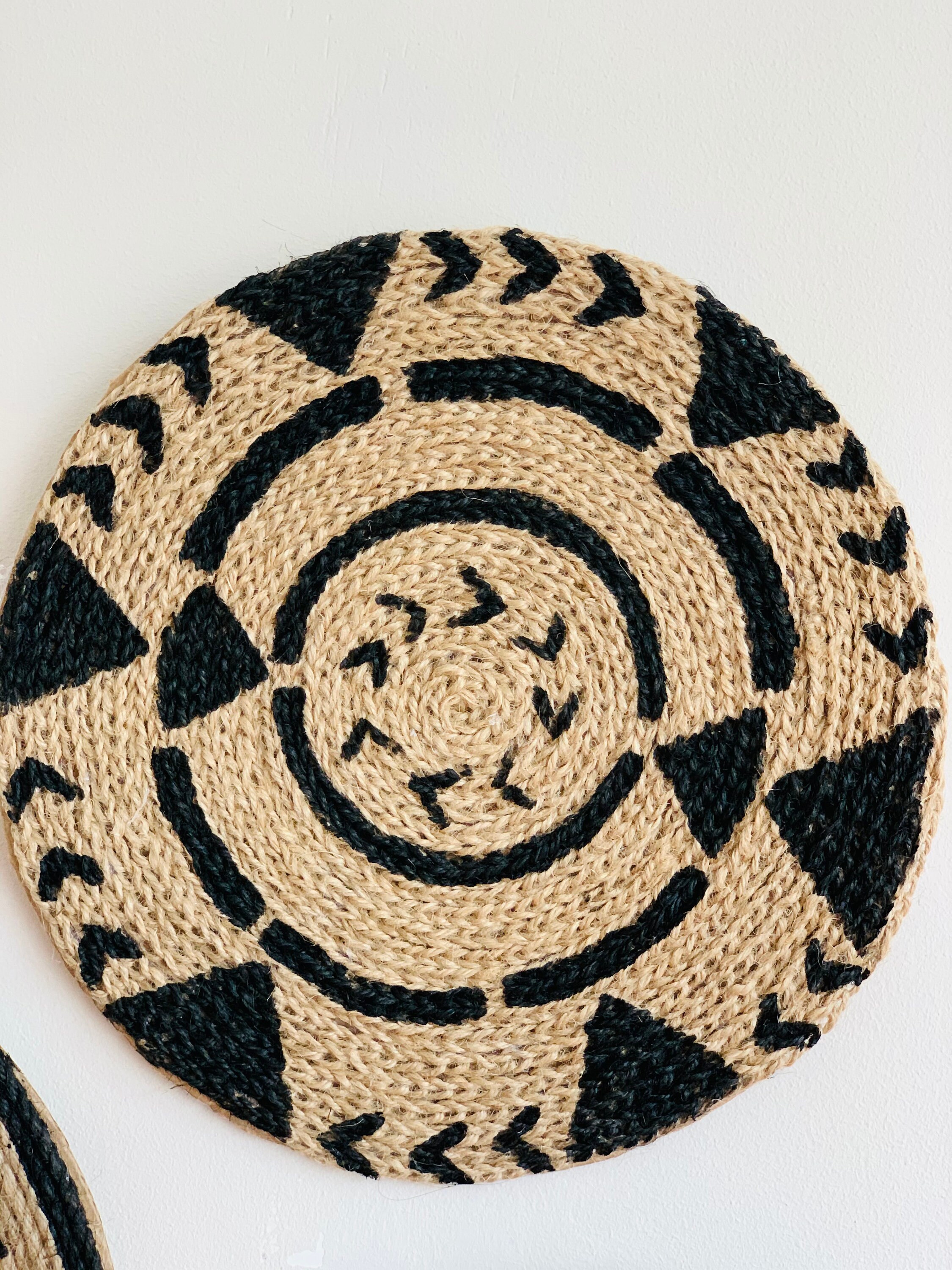 Round Boho Wall Hanging Rustic Decor Geometric Design Jute Etsy