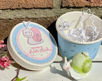 Snail happiness for spring and Easter - cup to go - birthday gift - table decoration - little thing - garden lover - money gift