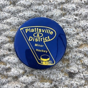 Pinback buttons