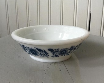 1970 Avon bowl milk glass