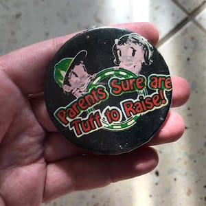 Pinback buttons