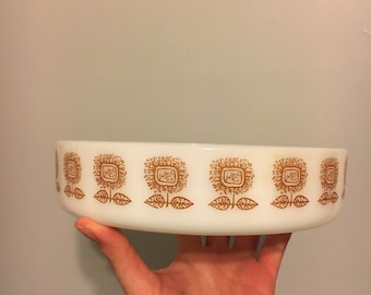 Vintage federal glass sunflower pattern casserole dish