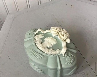 1960 Jasperware trinket box