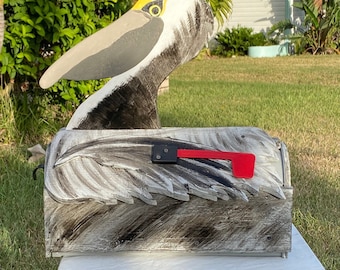 Classic Handmade Wooden Short Head  Pelican Mailbox