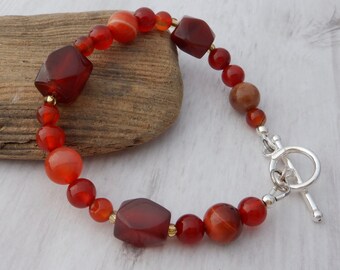 Carnelian Agate Bracelet, 7 inch Orange/red healing stone jewelry with seed beads and silver toggle clasp