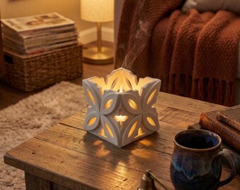 Folha Oliveira Decorative Candle Holder- Clay
