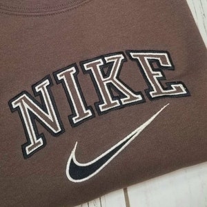 nike crew neck sweater