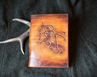 Carnet de voyage cuir dragon art viking