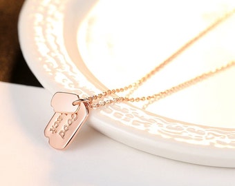 Lettres Message Or Rose Plaqué sur Collier d’Argent | Double Tag Pendentif super délicat collier | Beau charme Bonne chance Pendentif cadeau