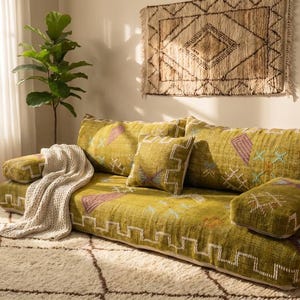 Sofá marroquí hecho a mano | Sofá de suelo bereber verde | Muebles de salón bohemios | Sofá marroquí para salón | Asientos bajos hechos a mano