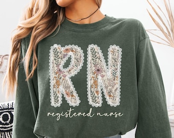 Comfort Colors Registered Nurse Long Sleeve Shirt, RN Shirt, Nurse Graduation Gift, Floral RN Long Sleeve Tshirt, Gift for Nursing Student