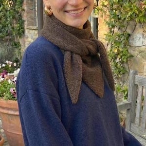 Beginner Triangle Scarf Knit Pattern PDF, Cozy Neck Warmer (Digital Download)