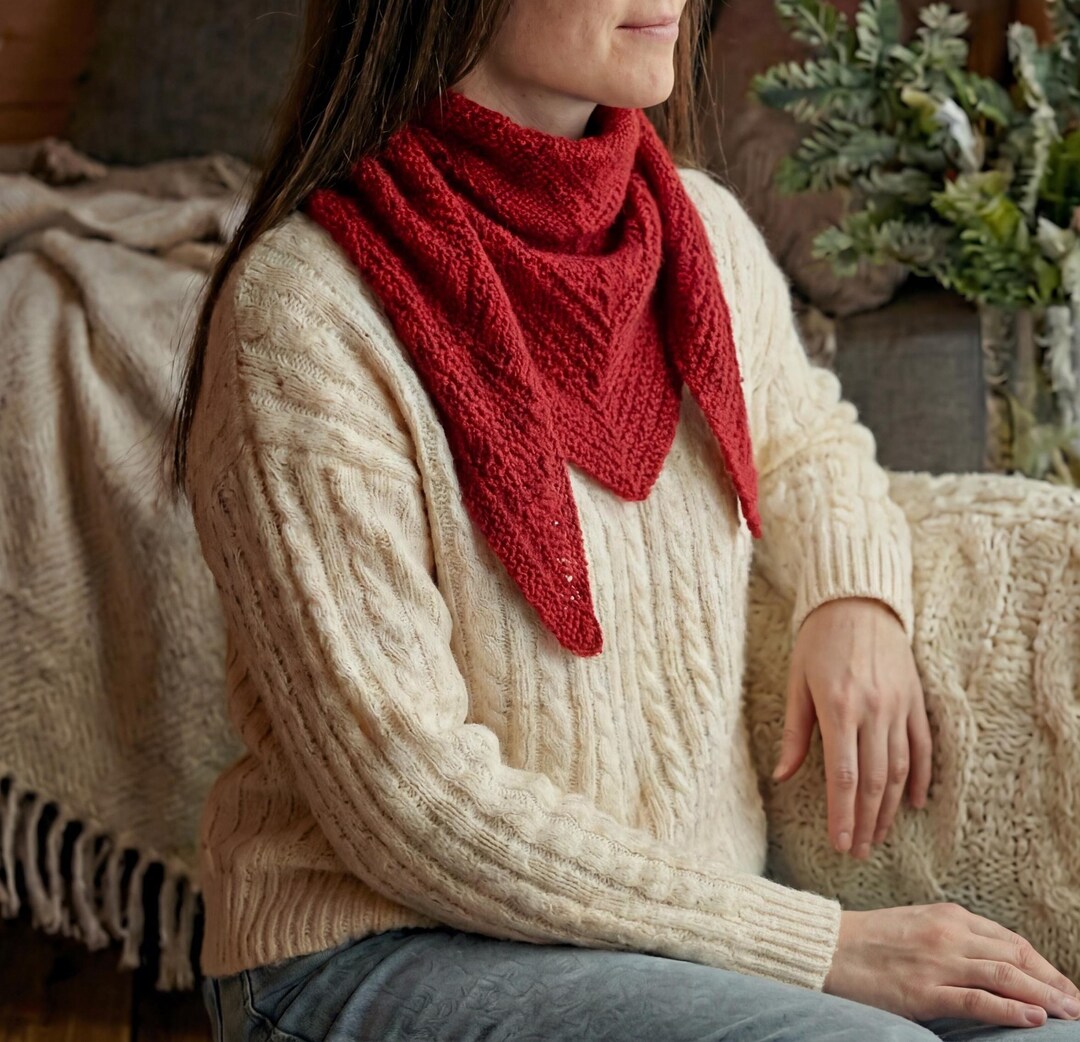 Easy Triangle Scarf Knitting Pattern, Beginner Friendly Neck Scarf (PDF ...