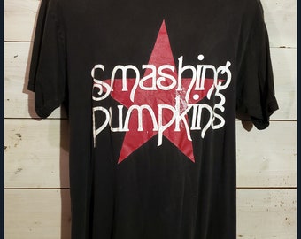 heart T-Shirt Unofficial. Smashing Pumpkins Mens grey soft comfort feel tee