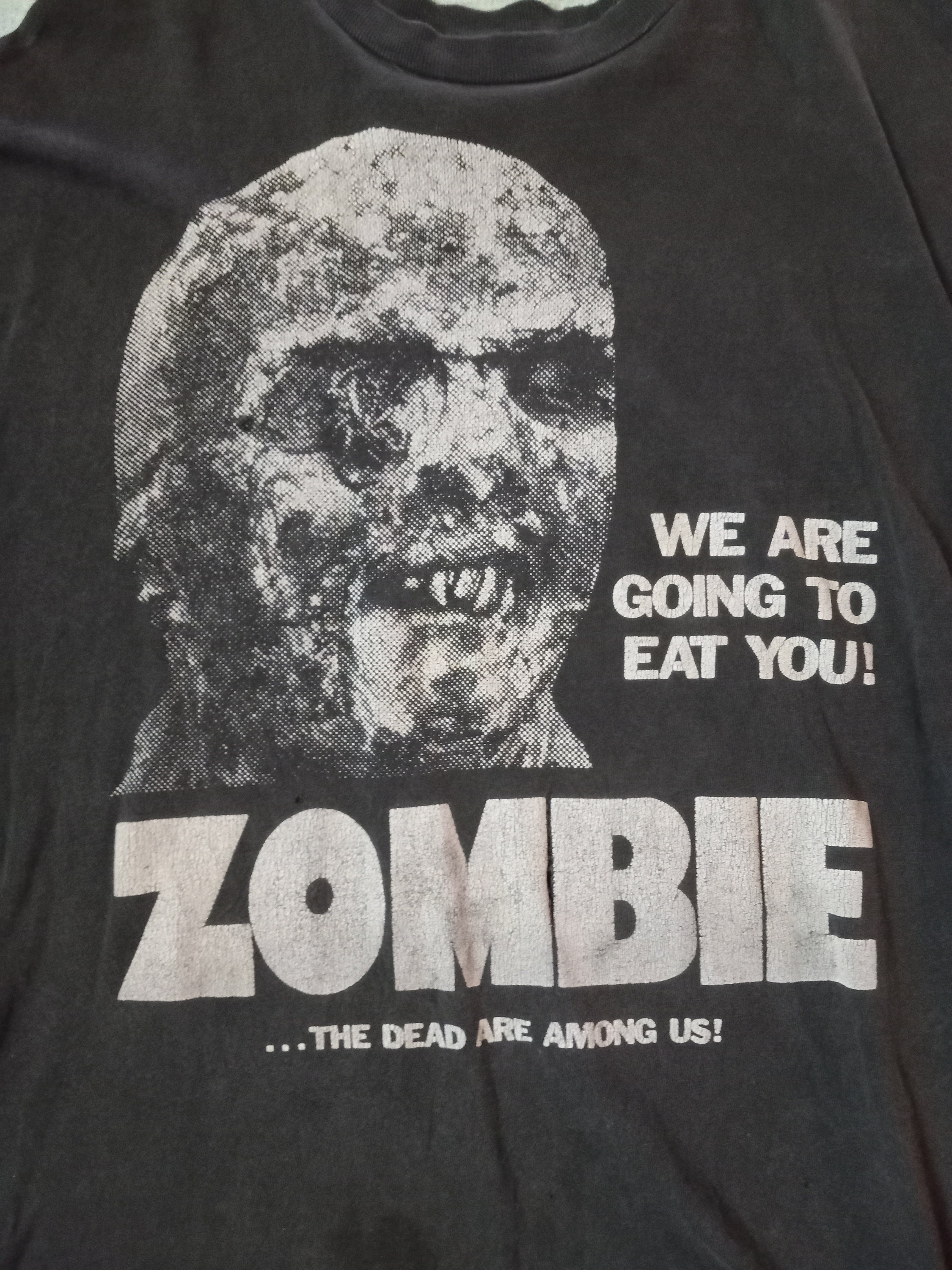 Vintage 90s Zombie 1979 Lucio Fulci Horror Cult Movie T-shirt 