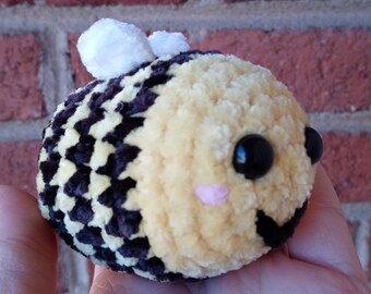 Mini Crochet Bumblebee Plushie, Small Bee Buddy