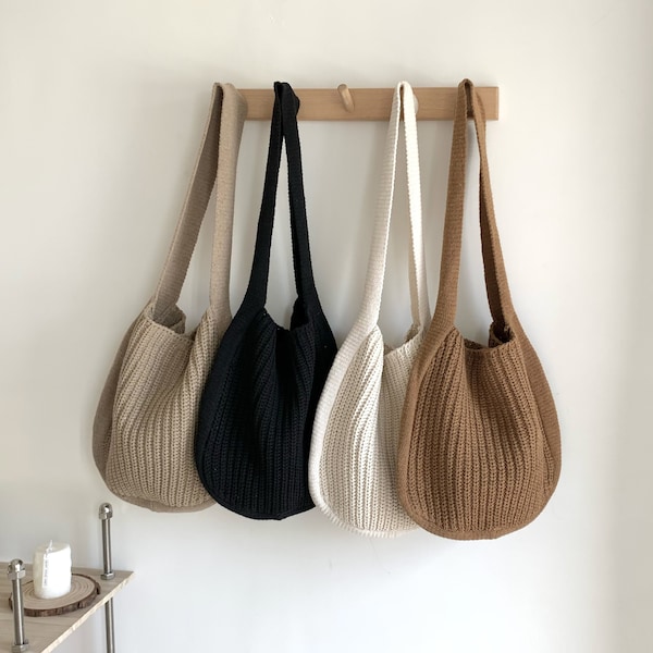 Gehäkelte Schultertasche, Weiche Wolltasche, Minimalistische Häkeltasche, Hobo Bag