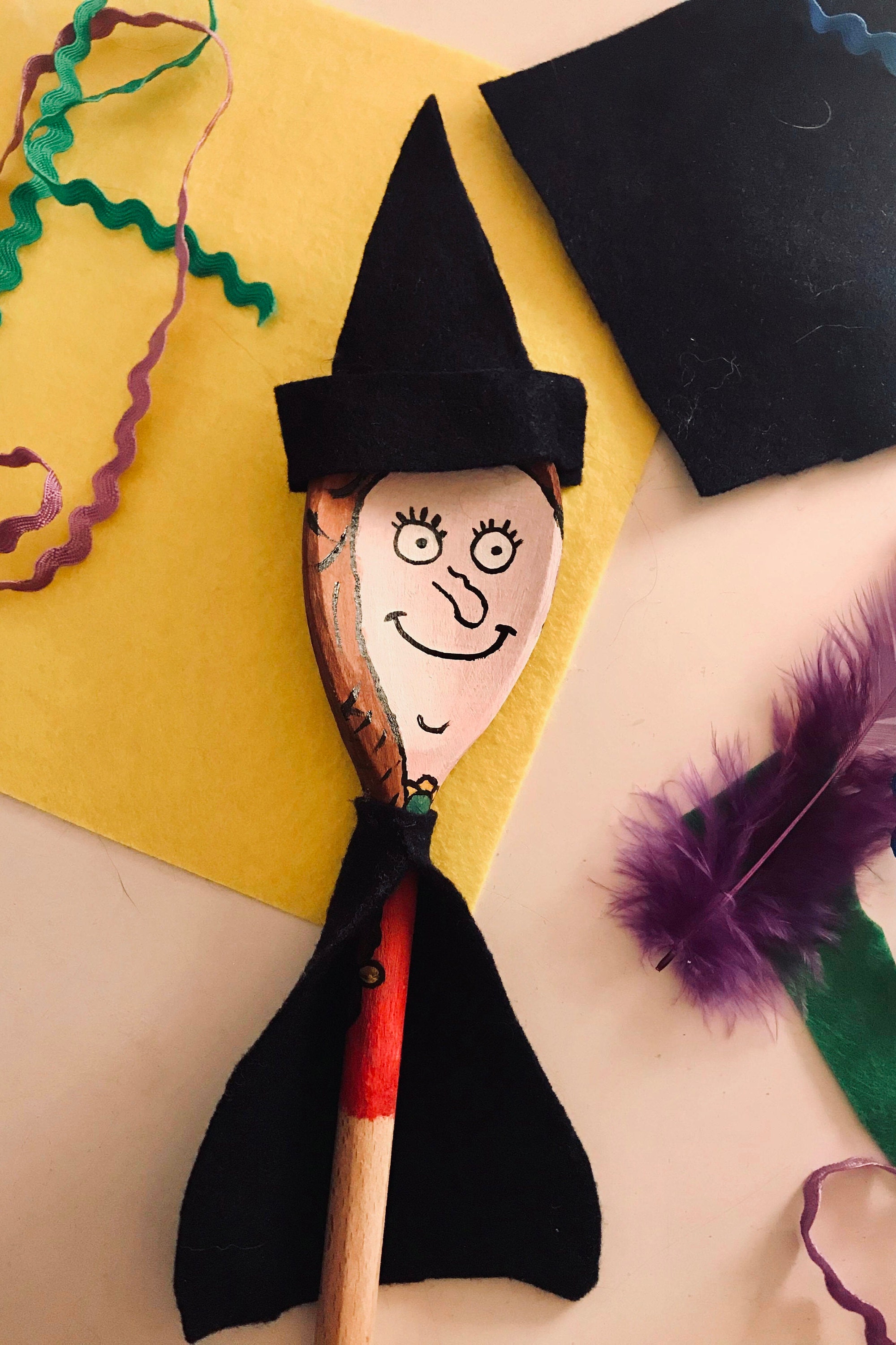 room-on-the-broom-inspired-story-spoons-set-of-six-etsy
