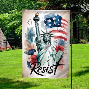 Statue of Liberty Resist Garden Flag Pro Women Rights Anti Racism Protest Yard Sign Resist Hate Equality Flag for Outdoor Display G5LX02
