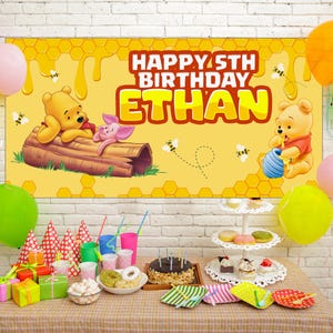 Winnie the Pooh Birthday Banner, Winnie the Pooh Personalized banner, Winnie Banner, Party decor C1EO13