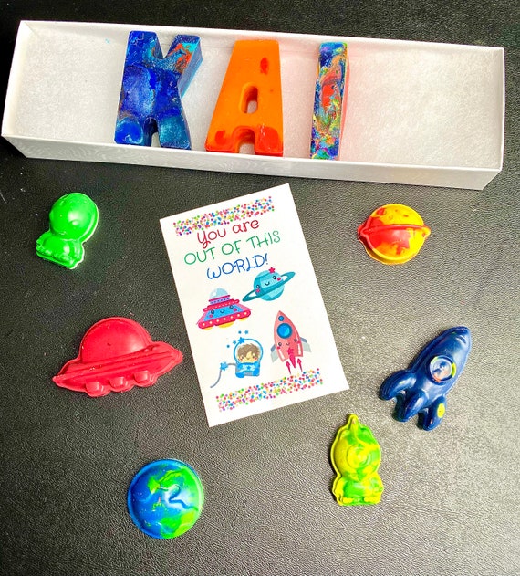 OUTER SPACE Crayon Party Favors, Rocket Spaceship Planets and