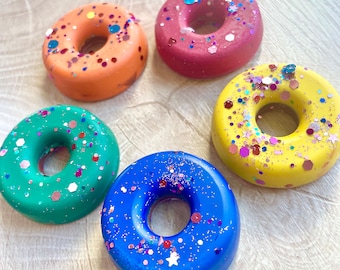 Donut Crayons (set of 5), Gift for Kids, Kids Donut Party Favors, Donut Themed Birthday Idea, Sweet One Birthday, Donut Party Decoration