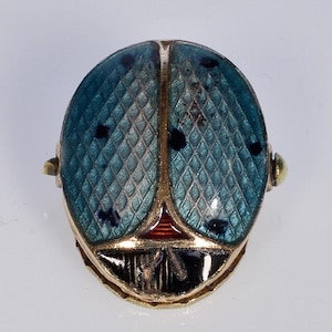 Art Deco Egyptische Revival Franse emaille scarabee jurk sjaal clip ca. 1930 003157