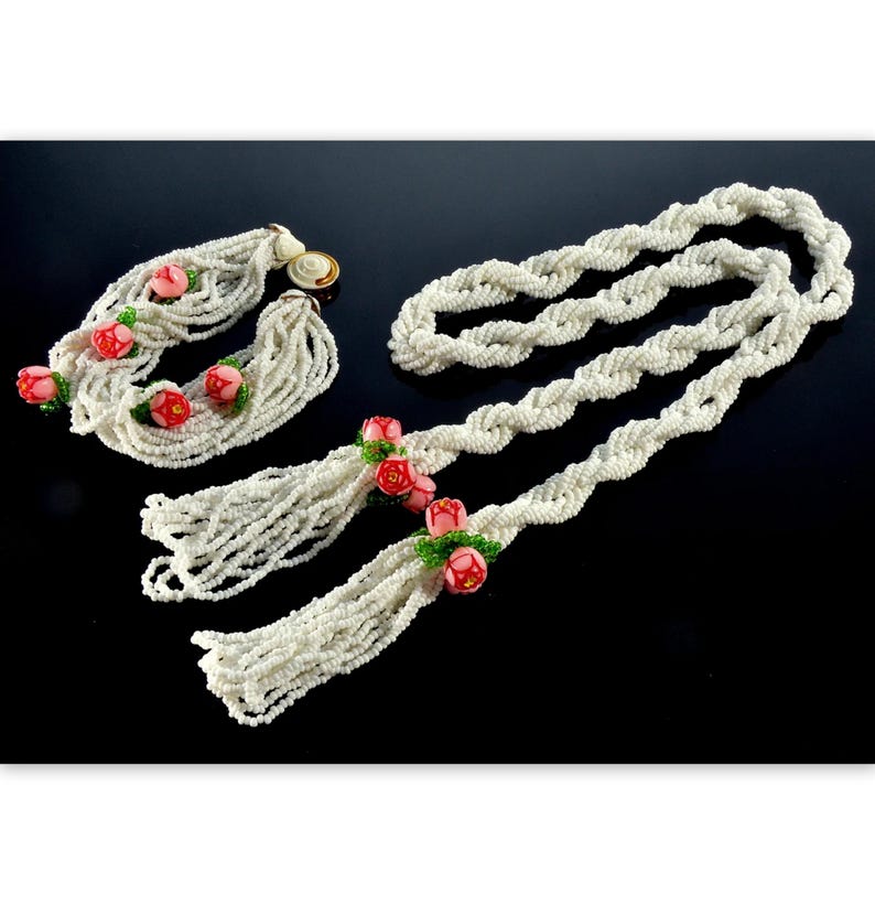 Vtg Milk Glass Tassel Celluloid Flowers Lariat Necklace Bracelet C.1930