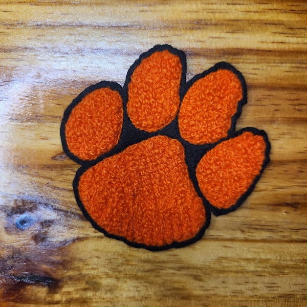 These beautiful 3" iron on chenille Paw patches are perfect to express your school spirit! Great for jackets, bags, hoodies, and more!!