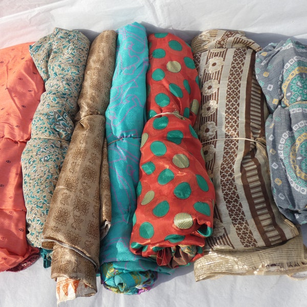 Fabrics from the 70s Lot to Recycle to Sew Old Saree approx 35mx0.90cm 361