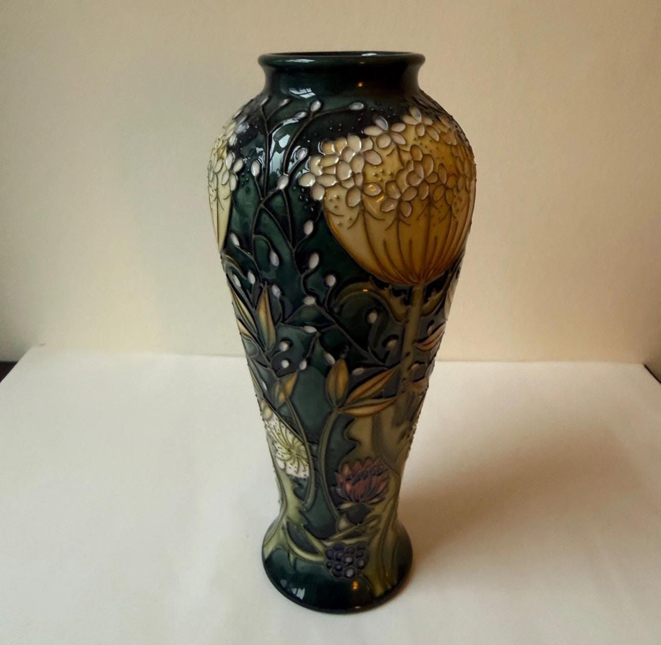 Moorcroft Vase - Etsy Canada
