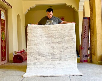 BENI OURAIN RUG, Authentic Moroccan Berber Rug, Handmade Solid Wool Carpet, Contemporary Living Room Rug, Home Accent.
