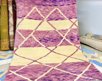Elegant Handwoven Purple Moroccan Rug, 8.5x4.7Beni Ourain Wool Carpet, Modern Geometric Purple and White Design, Authentic Berber Area Décor