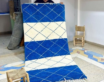 Moroccan Runner - Blue and White Geometric Beni Ourain Wool Carpet - Handmade Hallway or Entryway Rug