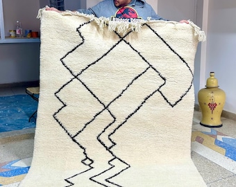 Black and White Moroccan rug - 6.8x4.8FT off white rug - Minimalist rug - Beni ourain rug - Custom rug - Handmade rug - Moroccan area rug