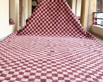 AMAZING CHECKERED RUG, Soft Beni Ourain Rug, High-Quality Moroccan Wool Rug, Pink & Red Rug, Custom Size Area Rug, Handmade Berber Carpet