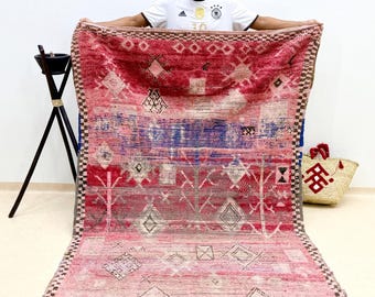 Vintage Handmade Moroccan Rug 5x8, Abstract Woven Cotton Wool, Woven Geometric Rug, Red Area Carpet, Bohemian Rug.