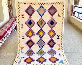Moroccan Rug - White and Multicolored Geometric Beni Ourain Wool Carpet - Handmade Area Rug for Bohemian Living Room or Bedroom