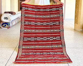 Small Kilim Rug, Moroccan Handmade Rug, Tribal Wool Carpet, Berber Sparkles Rug, Vibrant Red Rug,Bohemian Rug,Tapis Marocain,Teppich Marokko