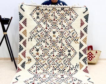 Beni Ourain Rug – White & Black Moroccan Wool Carpet – Custom Handmade Soft Geometric Area Rug for Boho Living or Dining Room Décor