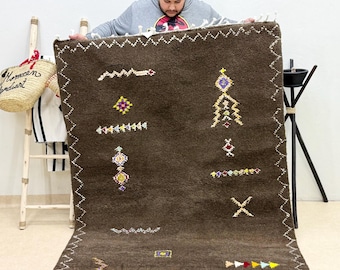 Moroccan Beni Ourain Rug - 6.7x5 Handmade Brown Wool Area Rug - Carpet For Living Room