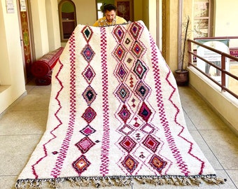 Moroccan Rug – Pink and White Geometric Beni Ourain Carpet – Custom Handmade Striped Wool Rug for Bohemian & Eclectic Home Decor