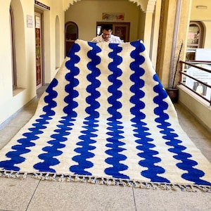 HERMOSA ALFOMBRA BENIOURAIN, Alfombra marroquí hecha a mano, Alfombra azul, Alfombra de sala de estar, Alfombra de lana hecha a mano, Alfombra bereber Azilal, Alfombra tejida a mano imagen 1