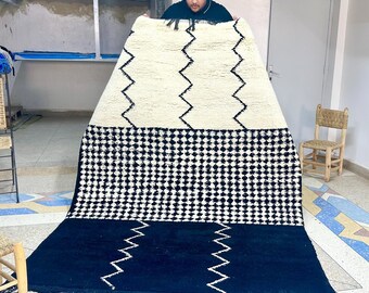 Beni Ourain Rug - Black and White Abstract Moroccan Wool Carpet - Custom Handmade Soft Rug for Modern Living Room or Bedroom